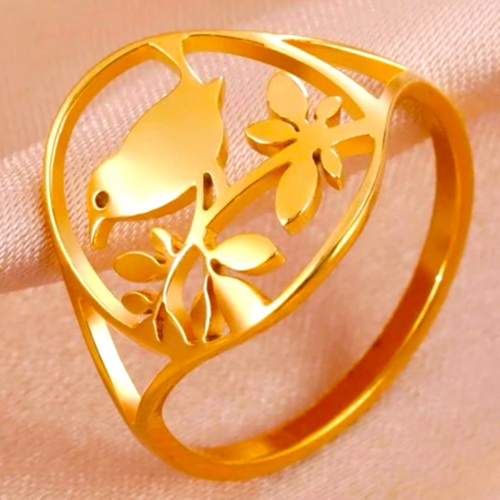 Gold Bird in Branches Ring
